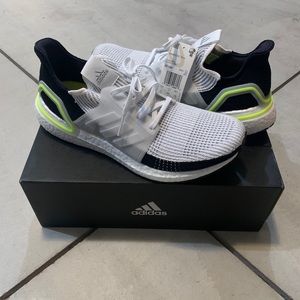Adidas Ultra Boost 19
